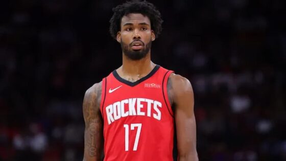 Tari Eason Rockets pic