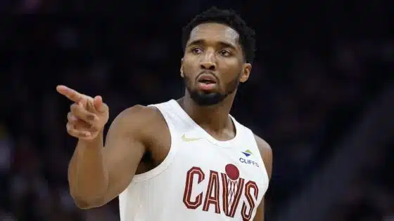Donovan Mitchell Cavs pic