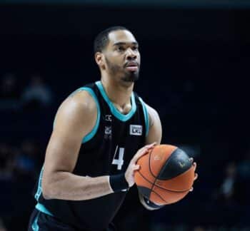 New Orleans Pelicans Agree To Contract With Garrison Brooks