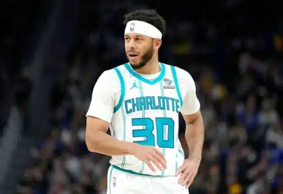 Seth Curry Hornets pic