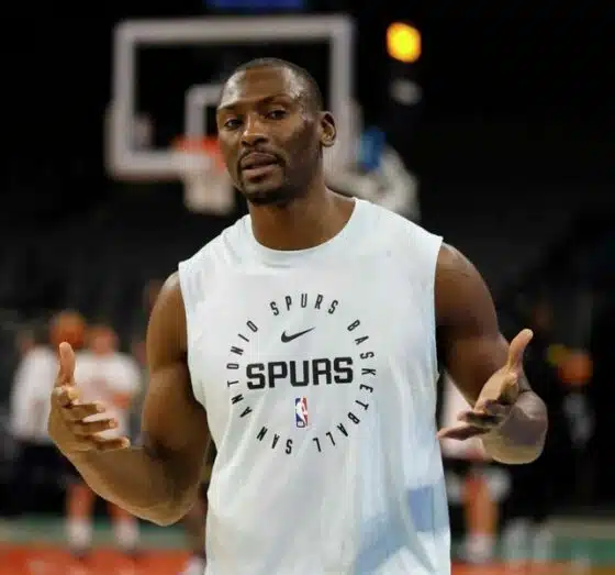 San Antonio Spurs, Bismack Biyombo Agree To 1-Year Deal