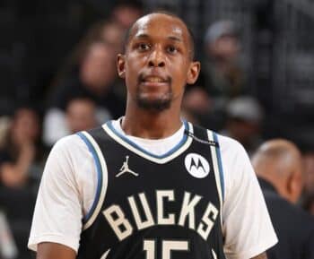 Milwaukee Bucks Waive Jamaree Bouyea To Sign Alex Antetokounmpo