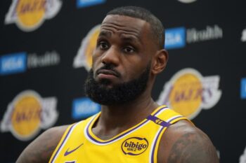 LeBron James Lakers pic