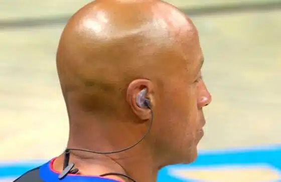 NBA ref earpiece pic