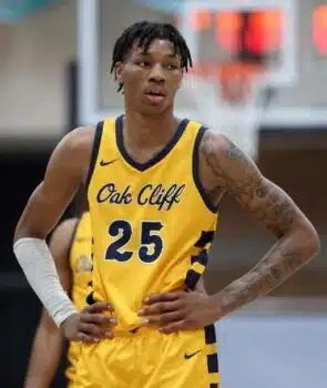 Top-25 Recruit Davion Adkins Commits To Kansas