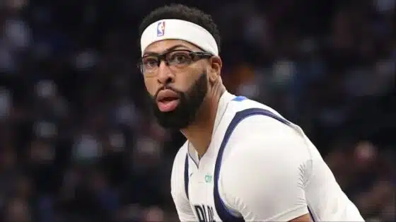 Anthony Davis Mavs